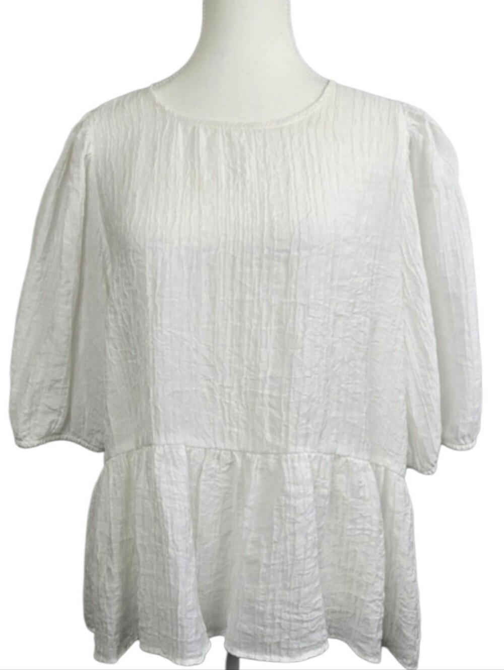 H&M White Textured Peplum Hem Large Blouse Neutral Boho Cottagecore Minimalist